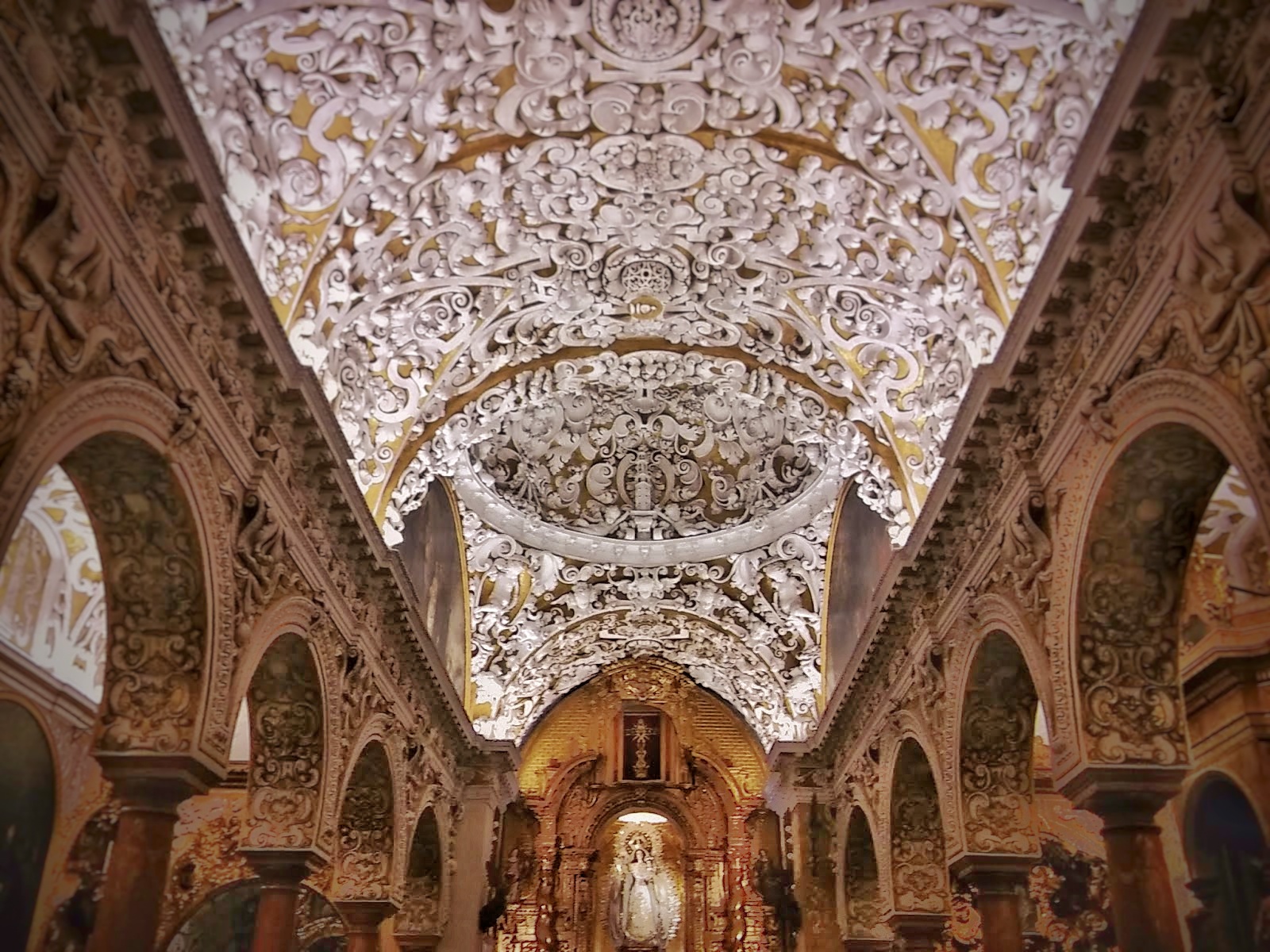 Santa María La Blanca interior