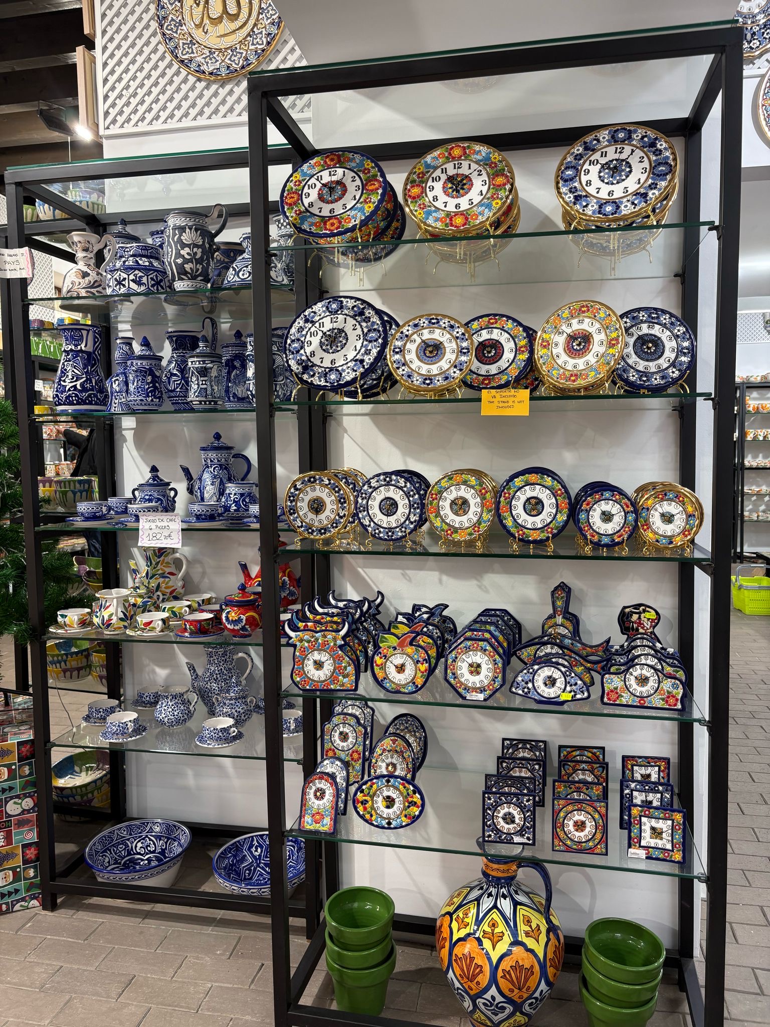 Ceramic in Triana