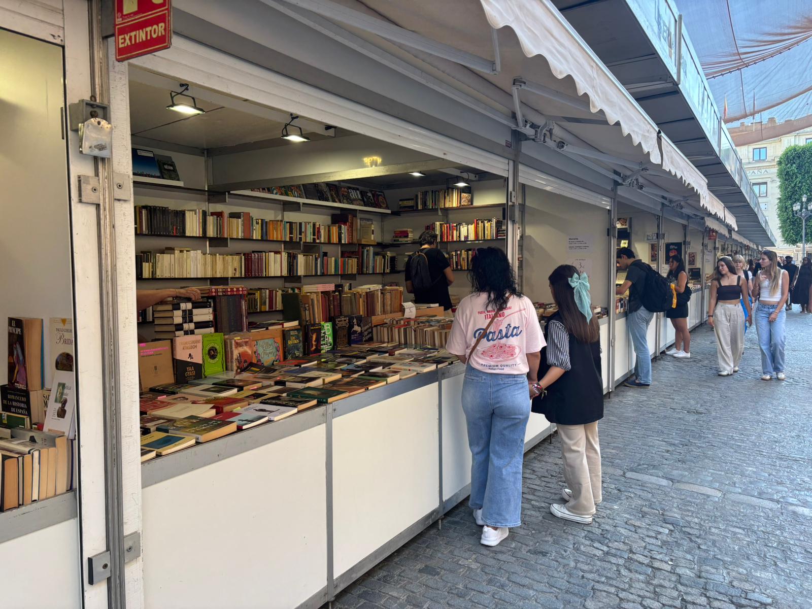 Un paraíso para los amantes de los libros en la Plaza de San Francisco