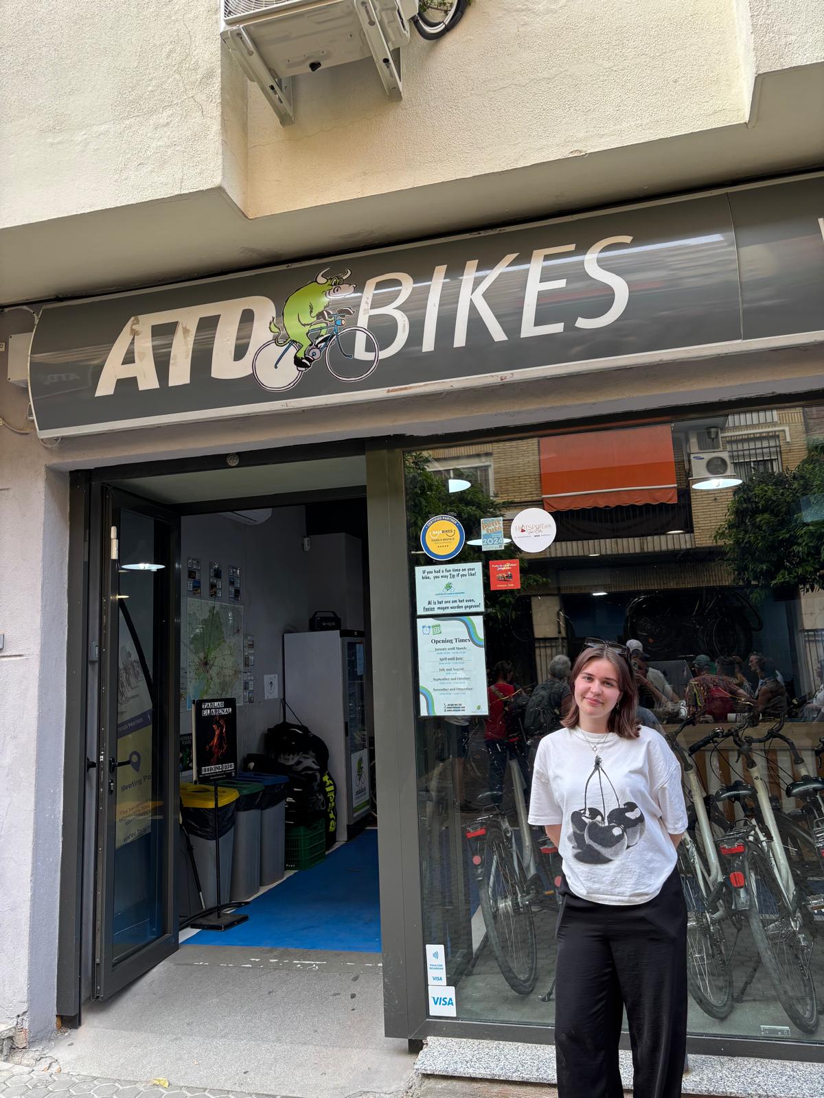 ¡Te presentamos a nuestra nueva becaria: Miranda!