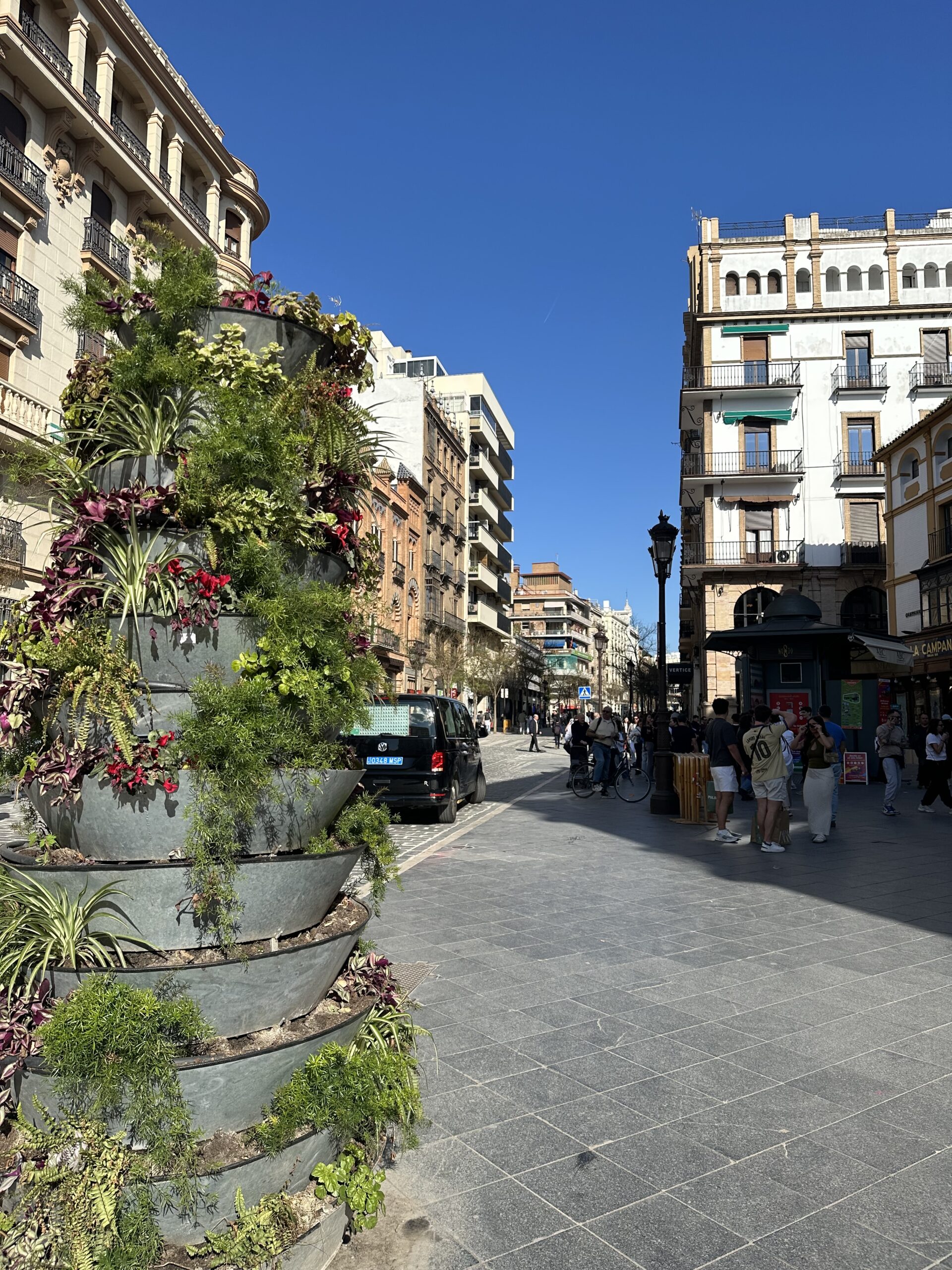 Tourists vs. Locals in Seville