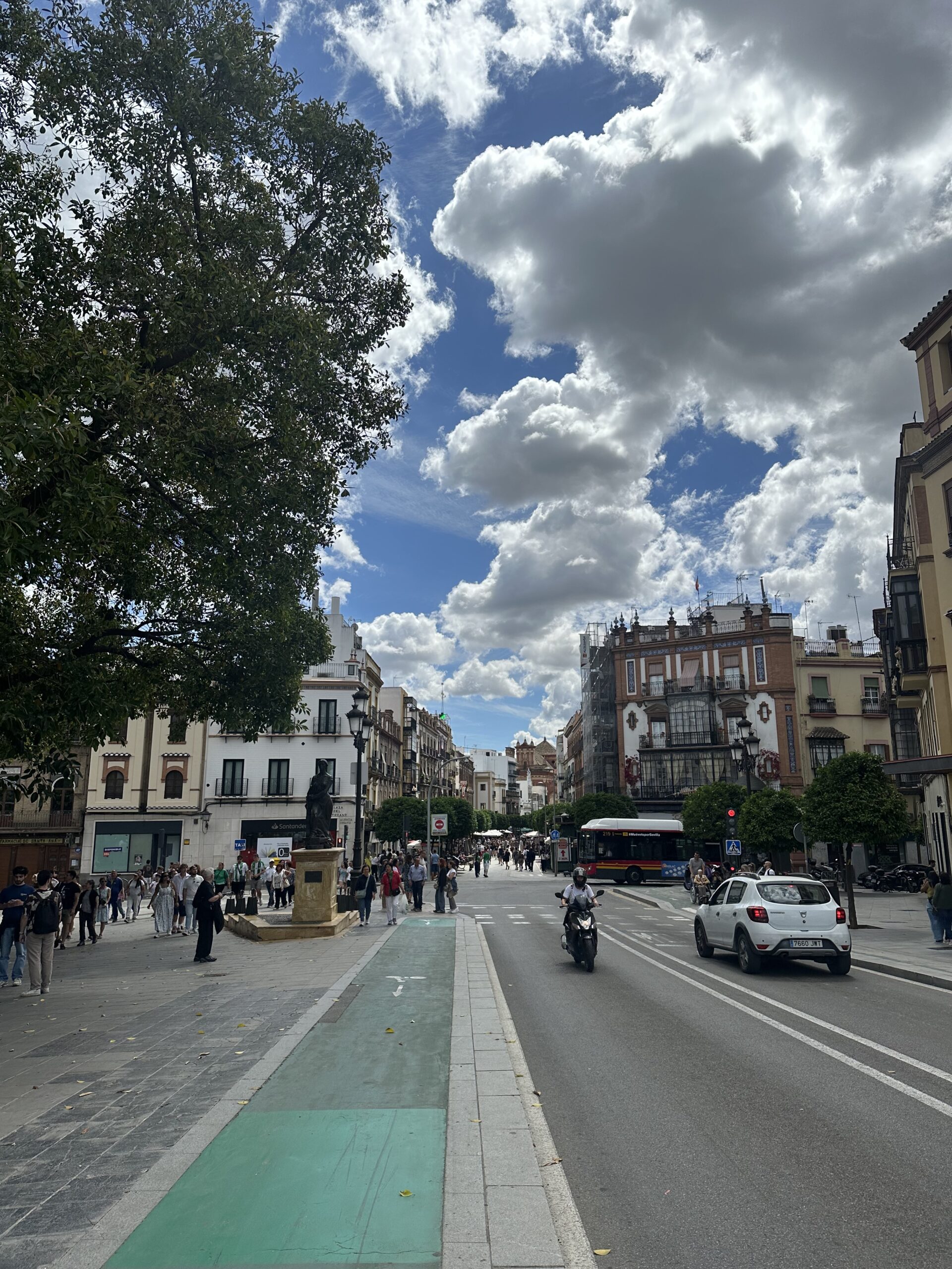 Triana: el alma de Sevilla al otro lado del río